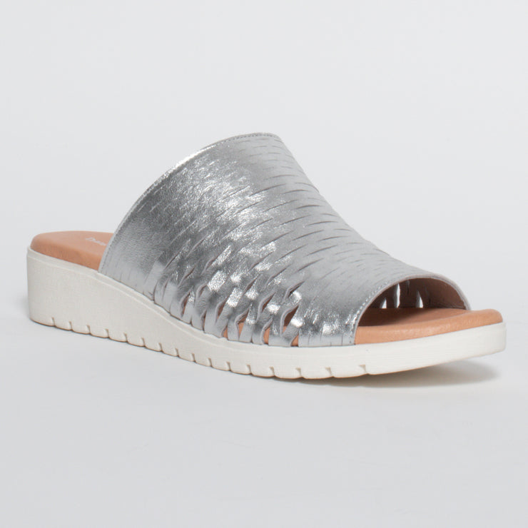 Django and Juliette Meta Silver Sandal front. Size 43 womens shoes