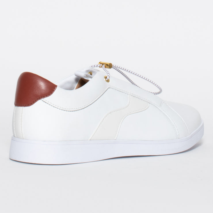 Hush Puppies Monroe White back. Women's size 12 sneaker