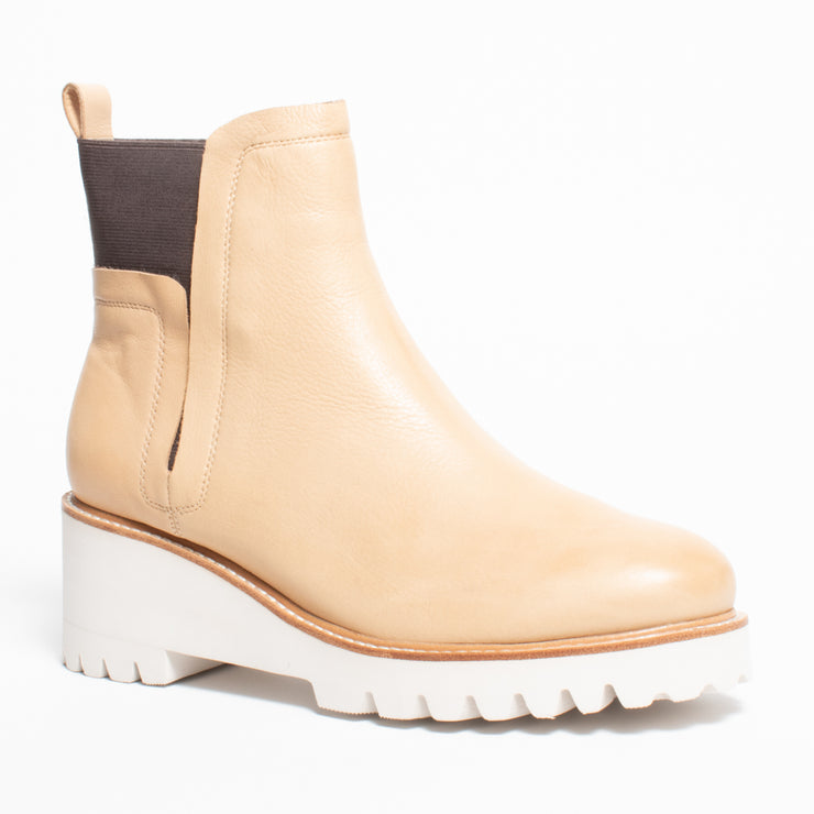 Bresley Poppy Camel Ankle Boot front. Size 43 womens shoes