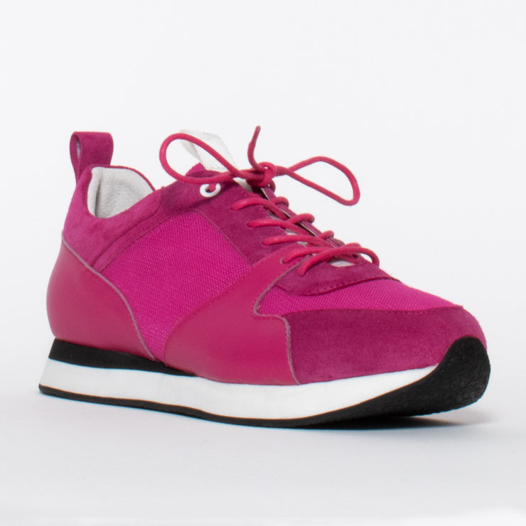 Minx Pretty Willow Hot Pink Combo front. Size 44 women's sneakers