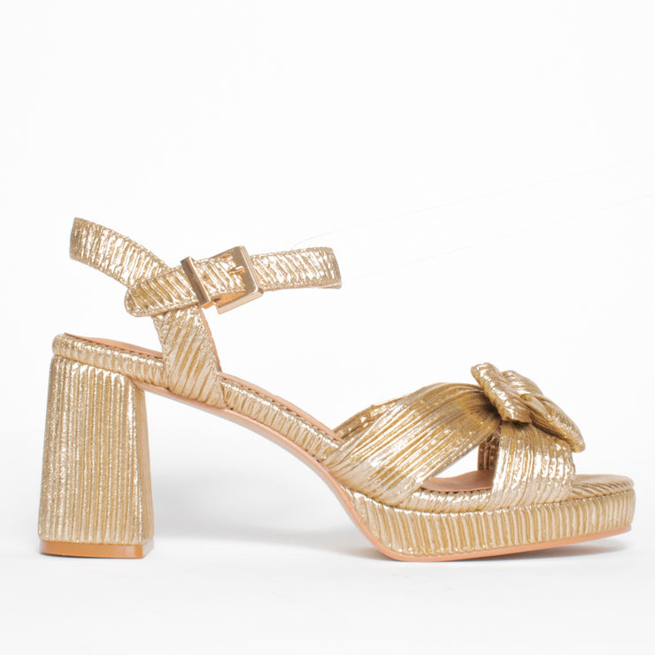 Bresley Sam Gold Shoe side. Size 42 womens shoes