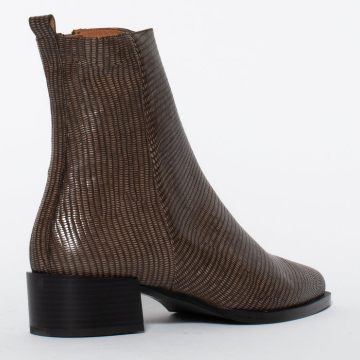 Dansi Santi Taupe Lizard Print Ankle Boot back. Size 44 women’s boots