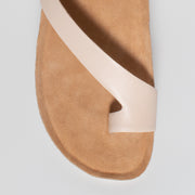 Frankie4 Blossom Sandal toe. Size 10 womens shoes