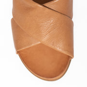 Rilassare Tackle Cognac Sandal toe. Size 43 womens shoes