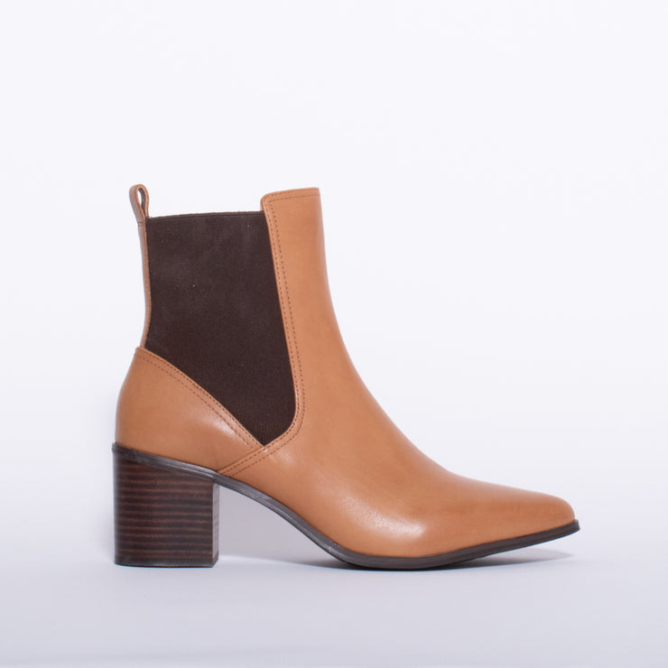 Hush Puppies Vala Tan Ankle Boot side. Size 10 womens shoes