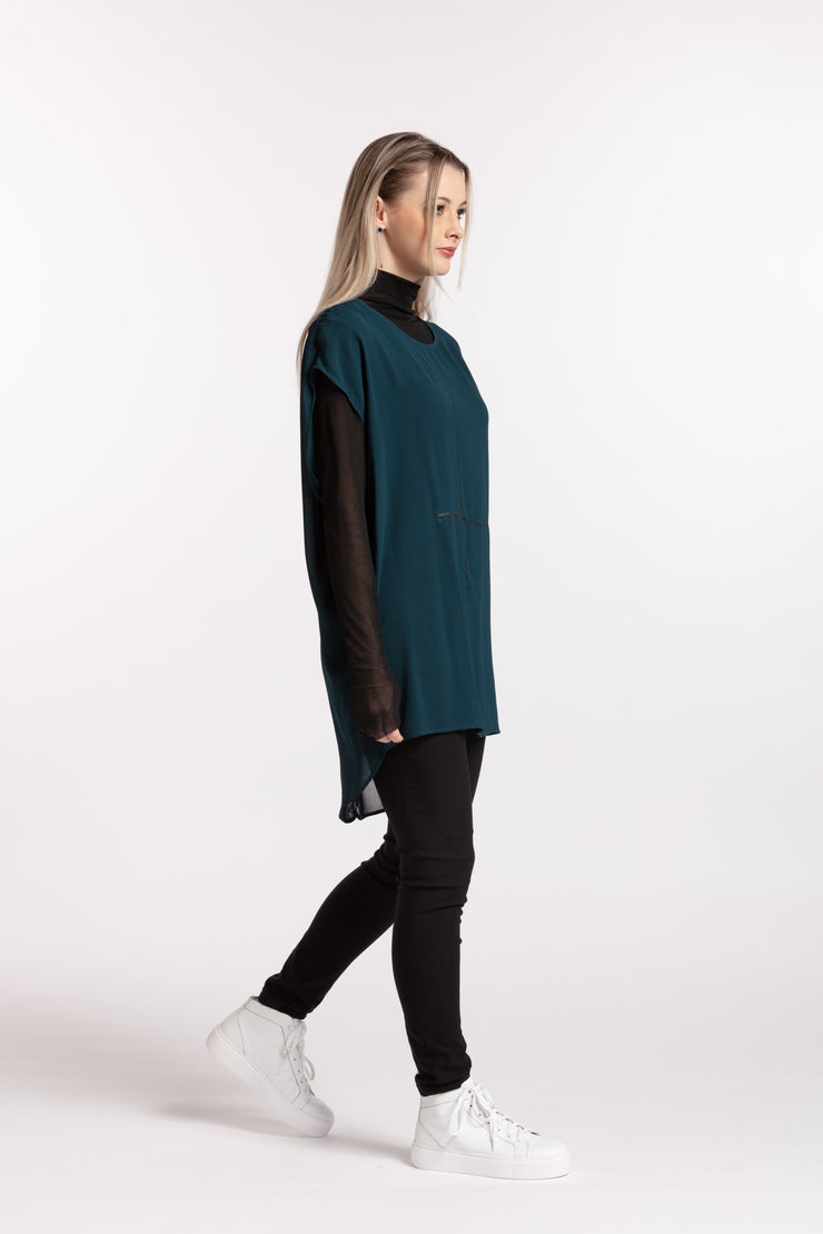 Model walking in Stars Crossed Top Petrol